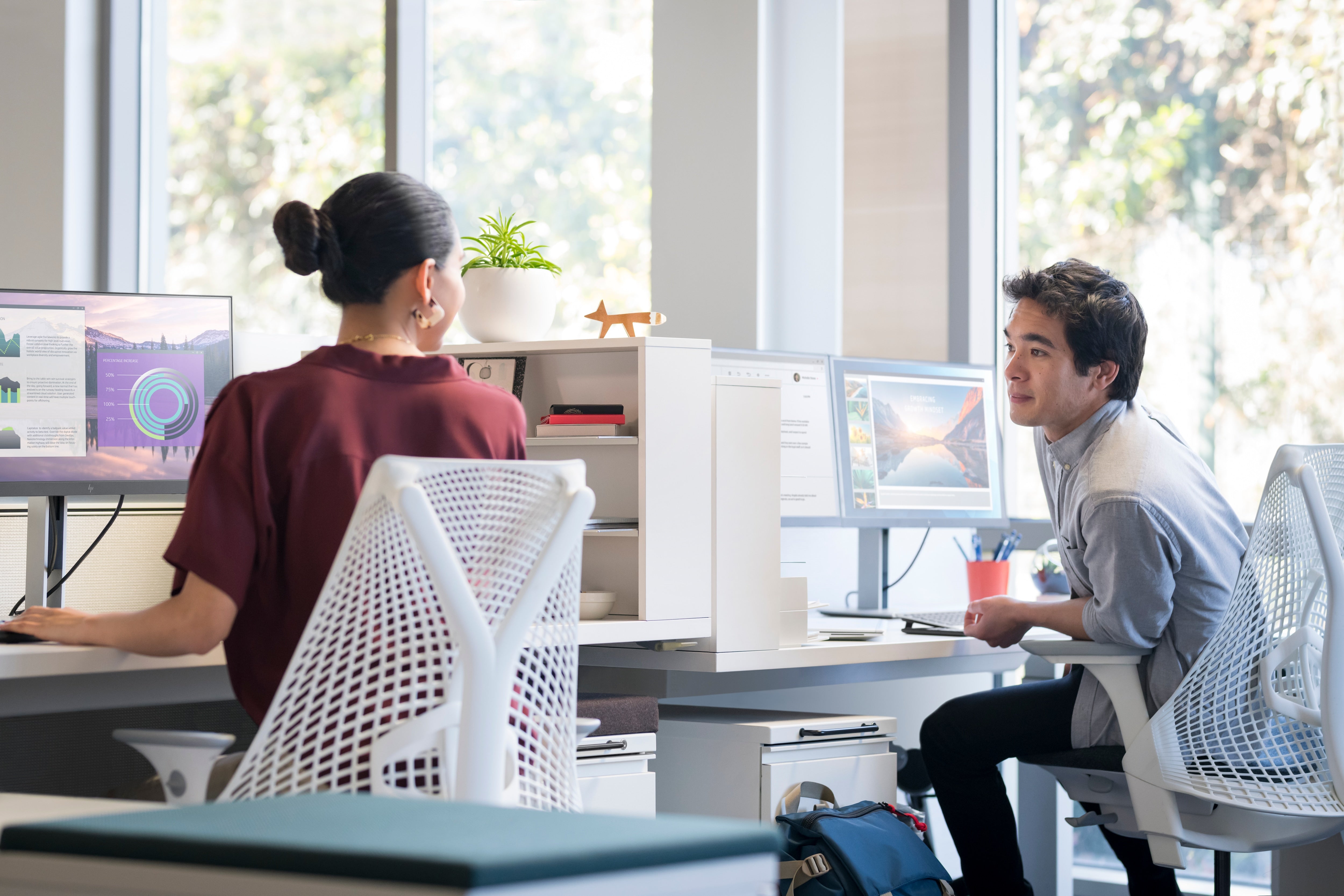 HP E-Series E22 G4 computer monitor 54.6 cm (21.5") 1920 x 1080 pixels Full HD LCD Black, Silver 9VH72AA#ABB