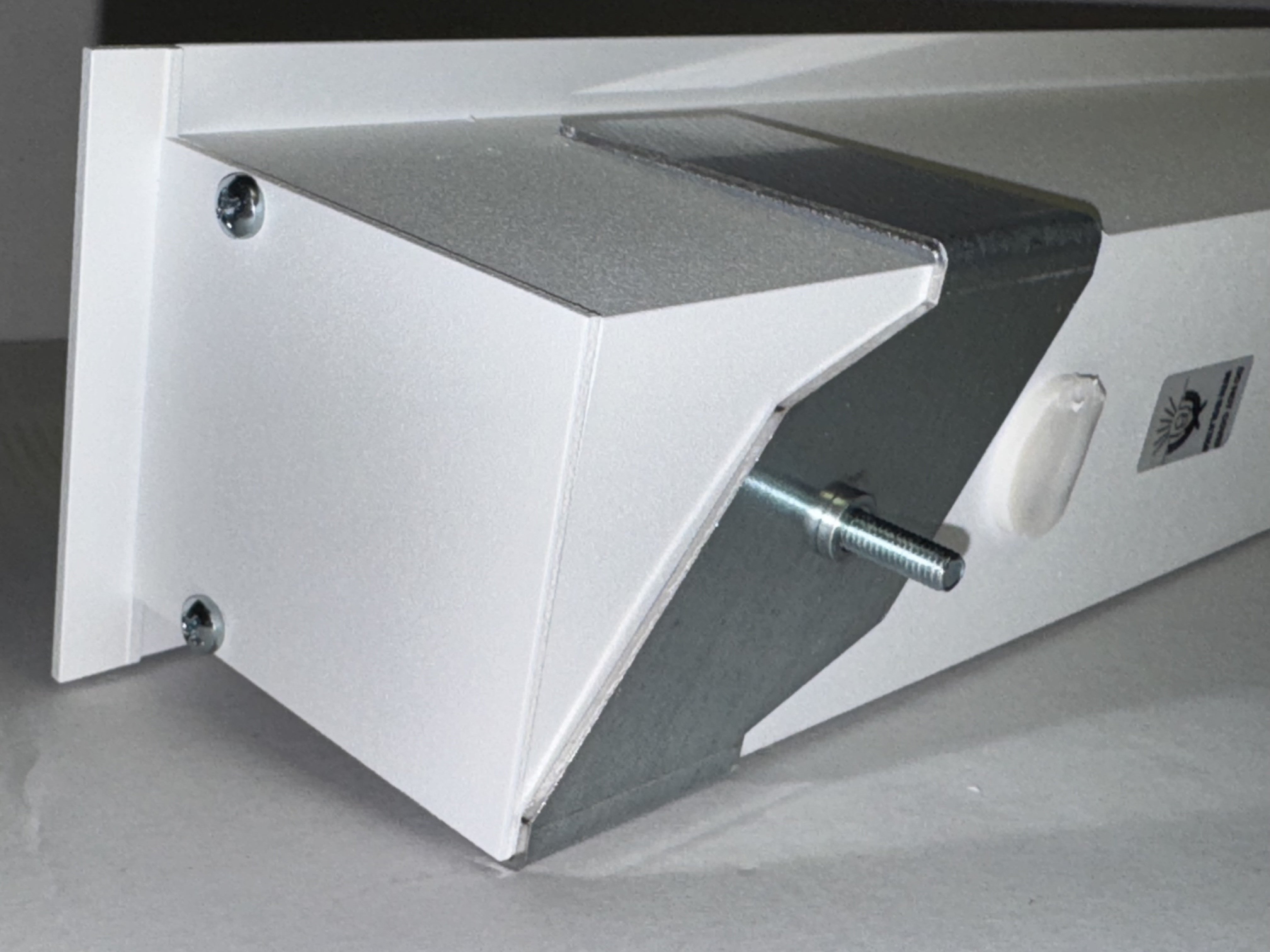 Intra Lighting Light Gyon RV sop 1000 LM 11 W827 L592MM 17011141011