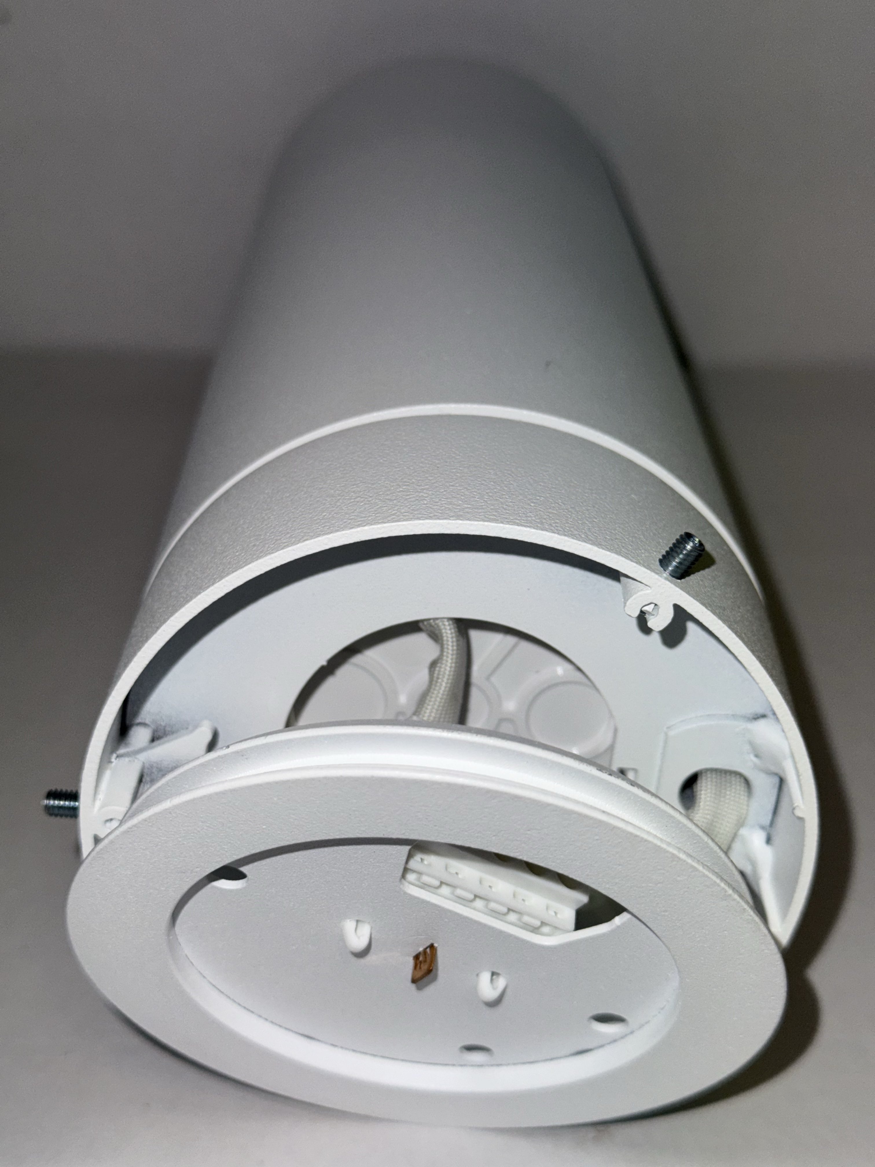 Intra Lighting Pipes C 100 deco 2350 LM 28 W 940 fo 36° 13052044201